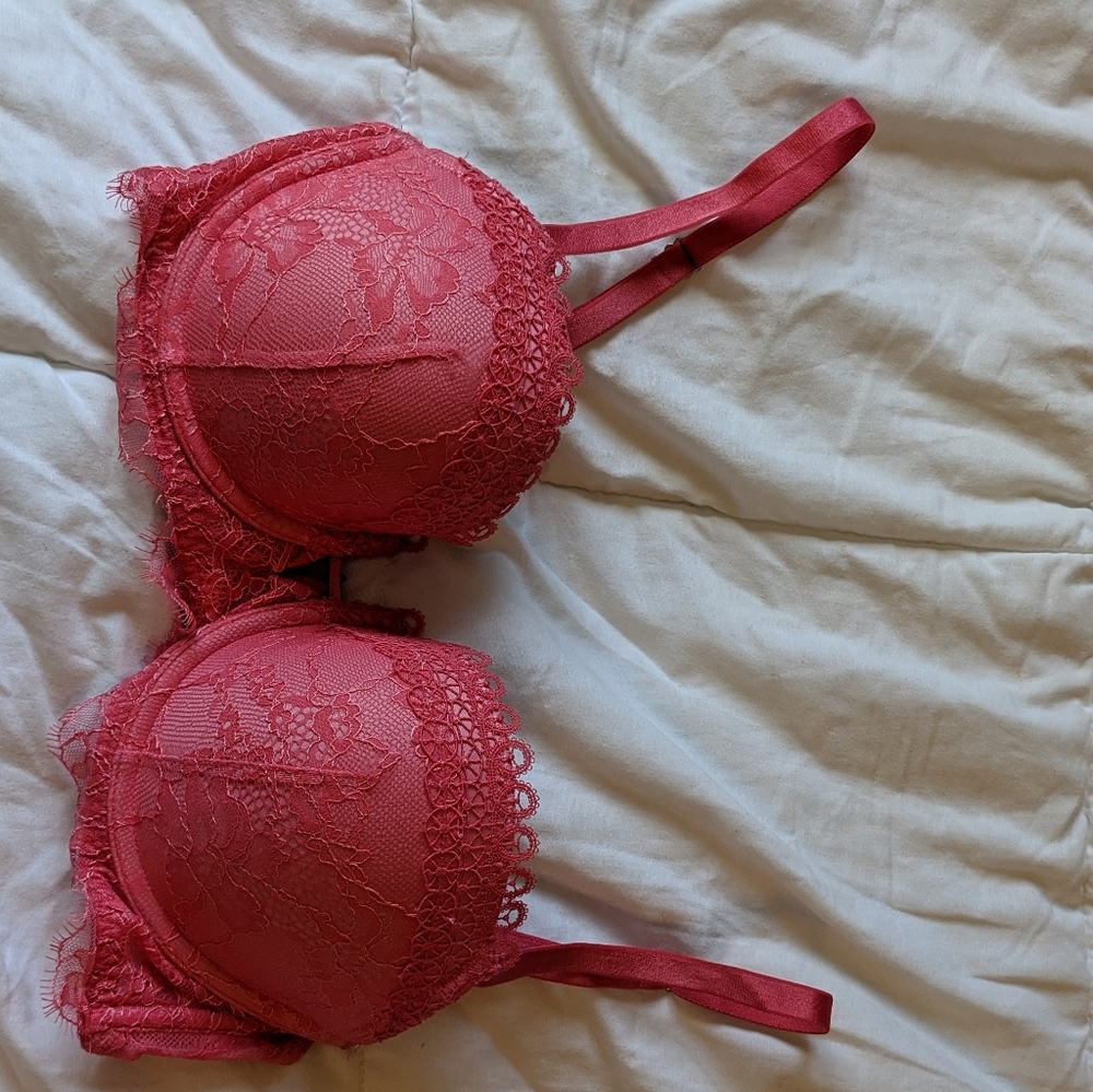 Victoria's Secret Very Sexy bra